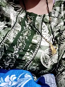 Hot  bhabhi 99 online show from 10-05-25, 01:53