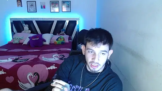 Sebasxxl12 online show from 02-26-26, 10:25