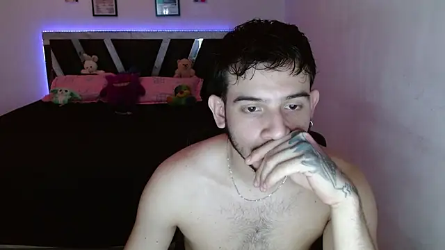 Sebasxxl12 online show from 04-24-26, 09:28