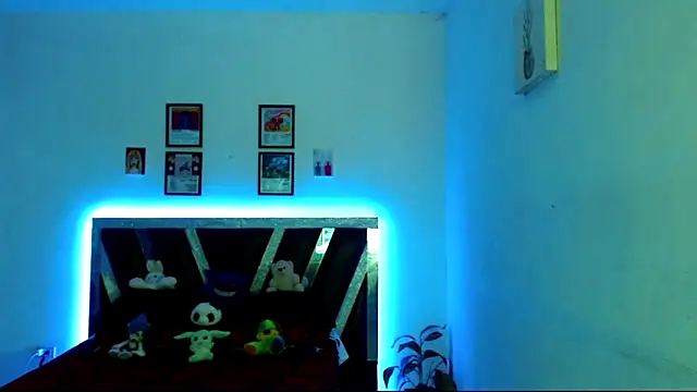 Snapshot of Sebasxxl12 chatting on 06-22-26, 03:25 Sebasxxl12 online show from 06-22-26, 03:25