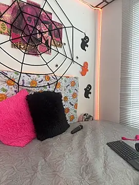 Sussyroxxx online show from 10-26-25, 05:30