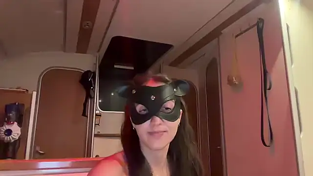 Snapshot of Monk_and_Mia chatting on 11-06-25, 04:24 Monk and Mia online show from 11-06-25, 04:24