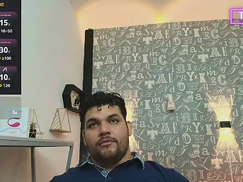 Snapshot of Adonis_Walker chatting on 10-11-25, 09:13 Adonis Walker online show from 10-11-25, 09:13
