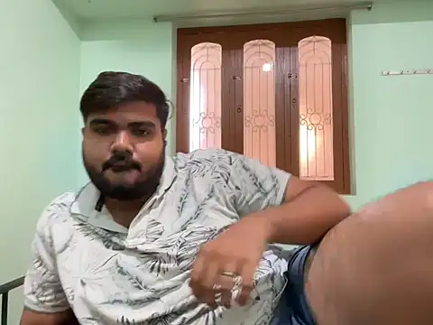 Snapshot of Romeo_Sam2 chatting on 10-11-25, 07:18 Romeo Sam2 online show from 10-11-25, 07:18