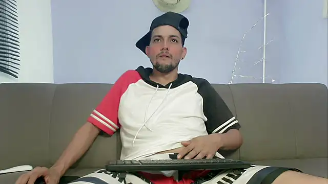 Bulls 23  online show from 10-12-25, 03:11