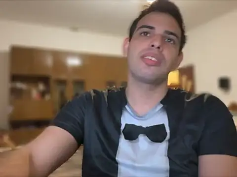 Snapshot of _Djonson_ chatting on 09-29-25, 05:07 Djonson online show from 09-29-25, 05:07