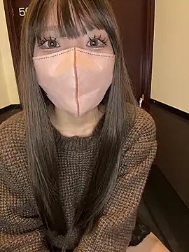 Snapshot of Riria_xx chatting on 11-21-25, 02:10 Riria xx online show from 11-21-25, 02:10