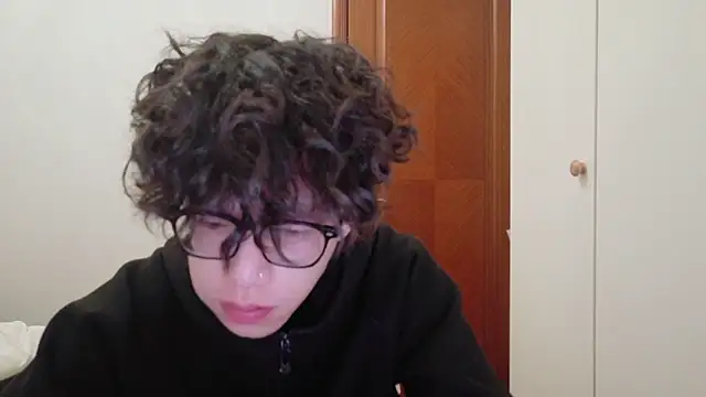 hangzi-0011 online show from 10-24-25, 07:27