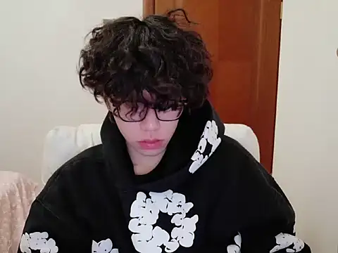 hangzi-0011 online show from 10-31-25, 11:00