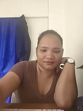 Snapshot of NestleGirl22 chatting on 03-31-26, 10:48 NestleGirl22 online show from 03-31-26, 10:48