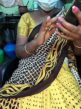 Snapshot of Tamilselviroja- chatting on 11-29-25, 03:48 Tamilselviroja- online show from 11-29-25, 03:48