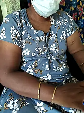 Snapshot of Tamilselviroja- chatting on 04-13-26, 03:34 Tamilselviroja- online show from 04-13-26, 03:34