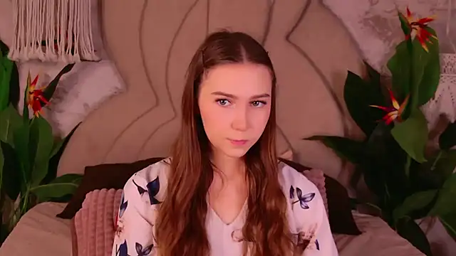 OliviaLay online show from 11-07-25, 11:10