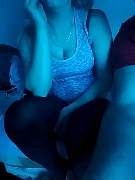 Snapshot of Doubledesire91 chatting on 12-13-25, 11:10 Doubledesire91 online show from 12-13-25, 11:10