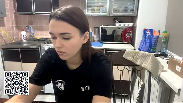 Snapshot of JaneFosterxx chatting on 11-05-25, 05:02 JaneFosterxx online show from 11-05-25, 05:02