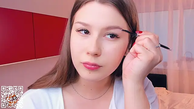 Snapshot of MondoNeko chatting on 11-09-25, 07:06 MondoNeko online show from 11-09-25, 07:06