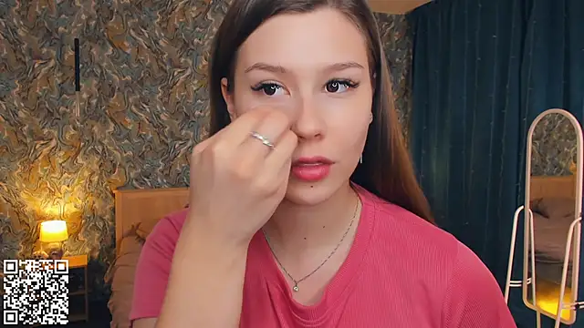 Snapshot of MondoNeko chatting on 12-04-25, 07:06 MondoNeko online show from 12-04-25, 07:06