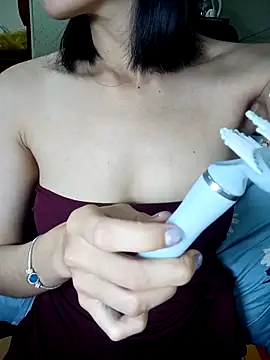 BiCute688 online show from 11-06-25, 06:58