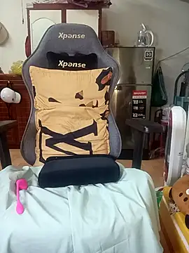 BiCute688 online show from 01-15-26, 06:33