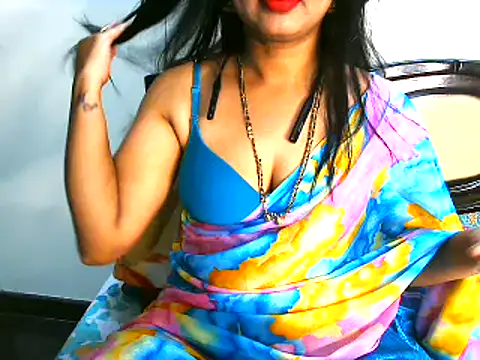 Snapshot of Myna95 chatting on 11-29-25, 03:15 Myna95 online show from 11-29-25, 03:15