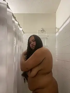 nicolette356 online show from 12-18-25, 01:11