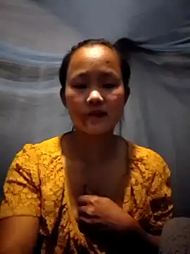 Alice wo online show from 10-05-25, 03:43