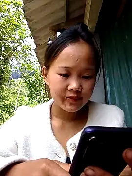 Alice wo online show from 10-10-25, 02:54