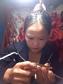 Alice wo online show from 11-04-25, 10:42