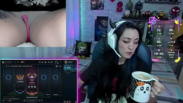 Snapshot of Gomorygg chatting on 10-27-25, 02:43 Gomorygg online show from 10-27-25, 02:43