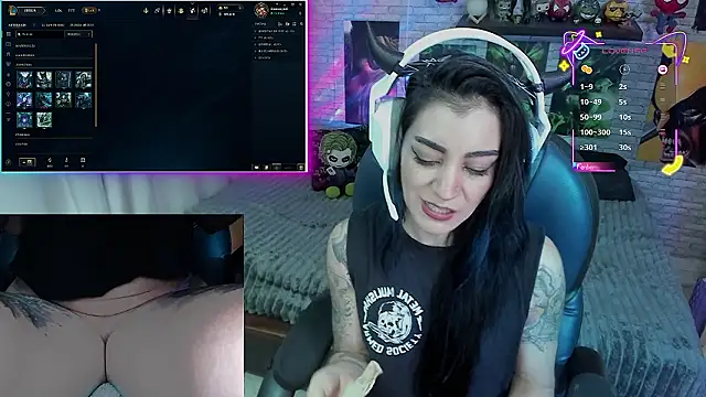 Snapshot of Gomorygg chatting on 02-08-26, 02:42 Gomorygg online show from 02-08-26, 02:42