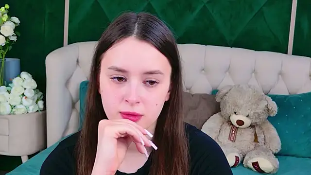 EvaSwen online show from 04-11-26, 04:22