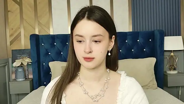 EvaSwen online show from 04-13-26, 06:35