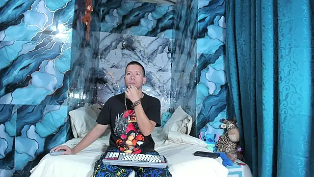 celesteyorucso1 online show from 10-21-25, 11:16