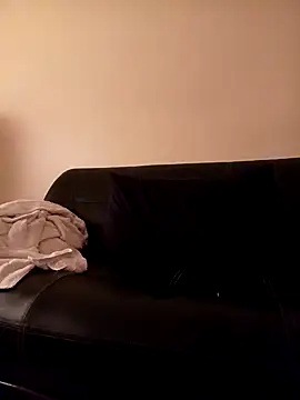 Snapshot of Wiw1 chatting on 10-03-25, 11:51 Wiw1 online show from 10-03-25, 11:51