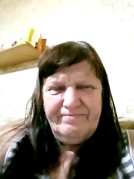 Apeesynka55211 online show from 10-18-25, 03:57