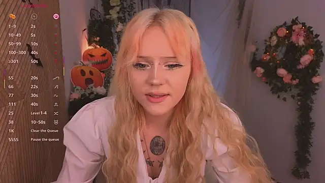 kitten murray  online show from 10-24-25, 04:36