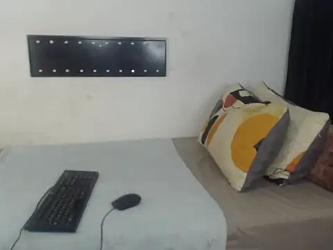 Snapshot of Black-RoseX chatting on 11-13-25, 07:29 Black-RoseX online show from 11-13-25, 07:29