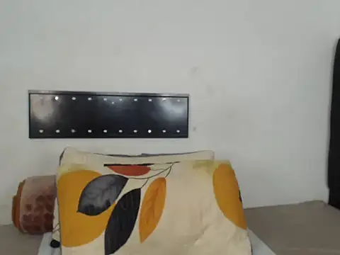 Snapshot of Black-RoseX chatting on 11-16-25, 01:49 Black-RoseX online show from 11-16-25, 01:49