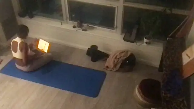 Snapshot of tia___fox chatting on 10-29-25, 04:15 tia fox online show from 10-29-25, 04:15