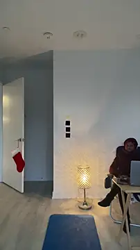 tia   fox online show from 02-23-26, 10:51