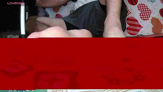 Snapshot of ThiagoDeseo chatting on 11-29-25, 03:31 ThiagoDeseo online show from 11-29-25, 03:31