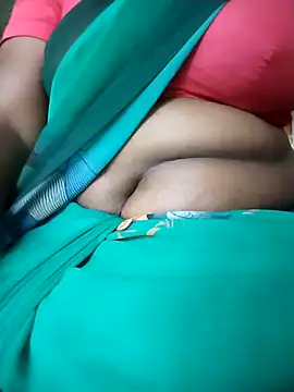 Snapshot of harinisree chatting on 03-10-26, 04:50 harinisree online show from 03-10-26, 04:50