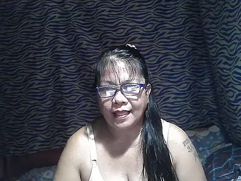 Snapshot of joy_cute chatting on 10-28-25, 11:18 joy cute online show from 10-28-25, 11:18