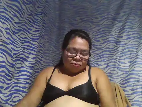 Snapshot of cris_tita chatting on 07-03-26, 12:44 cris tita online show from 07-03-26, 12:44