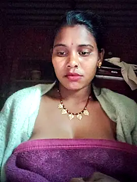 Snapshot of Katrina_kaif143 chatting on 12-20-25, 10:55 Katrina kaif143 online show from 12-20-25, 10:55