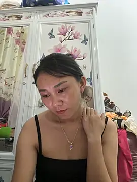 Ami-mi00 online show from 10-14-25, 05:36