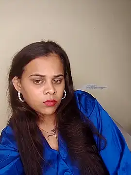 Snapshot of Naughtysilk chatting on 10-14-25, 08:09 Naughtysilk online show from 10-14-25, 08:09