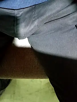 Snapshot of Mssbig chatting on 11-08-25, 12:00 Mssbig online show from 11-08-25, 12:00