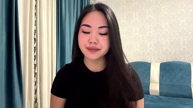 AYPRILPURE online show from 10-19-25, 03:01