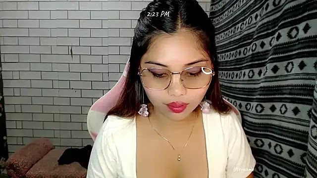 pinay old lover online show from 11-09-25, 06:23